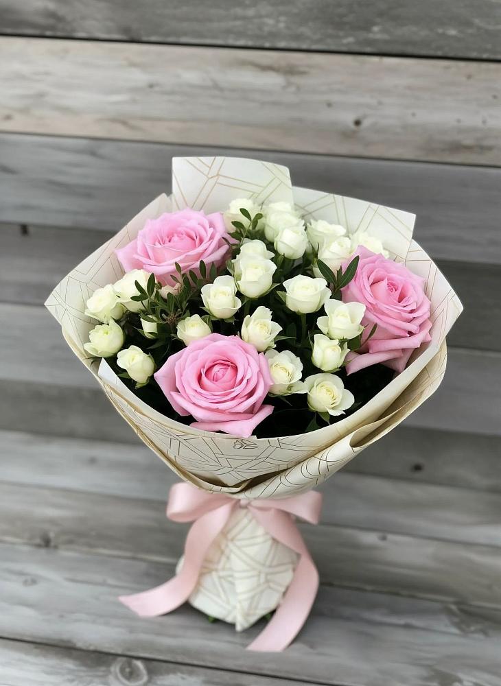 Букет цветов из: Розы в Псотино