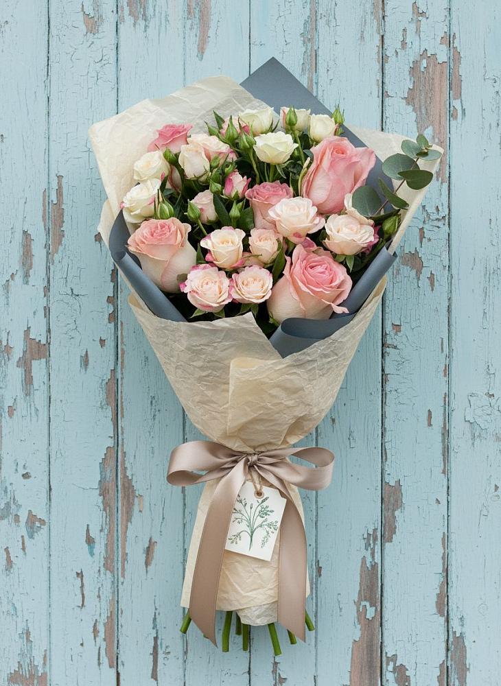 Букет цветов из: Розы в Псотино