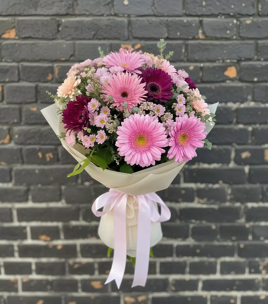 Букет цветов из: Герберы и Хризантемы в Псотино