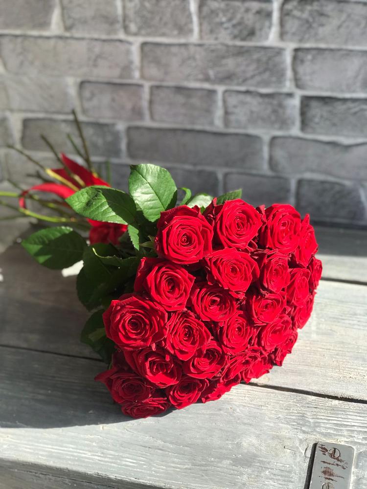 Букет Красные розы Фридом в Псотино