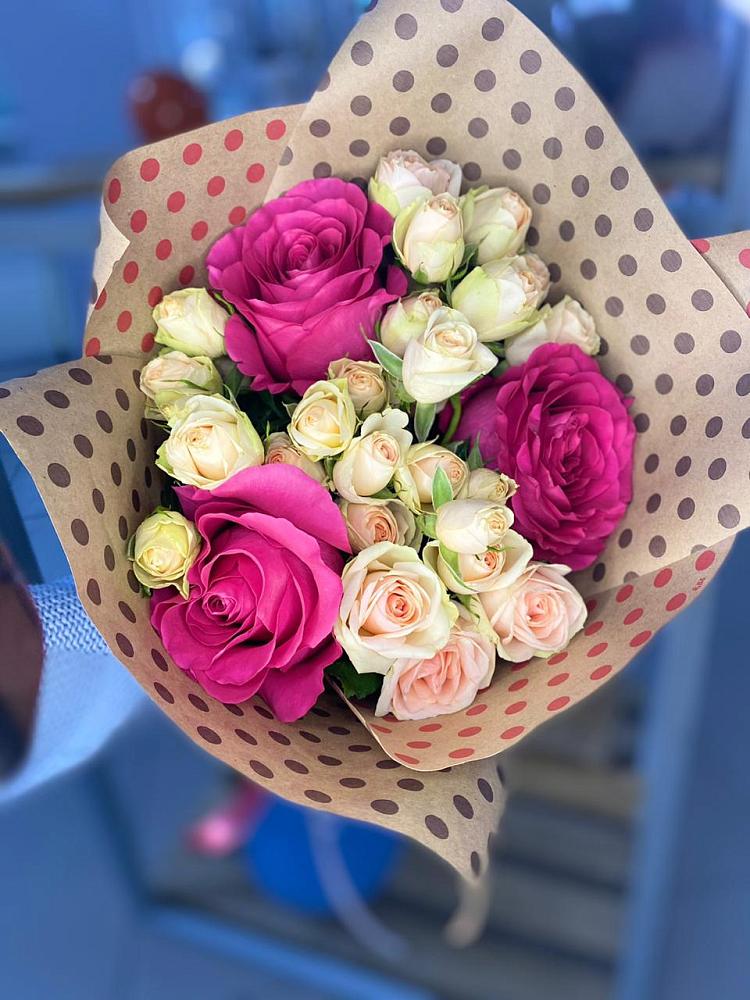 Букет цветов из: Розы в Псотино