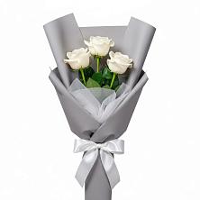 Букет 3 белые розы в Псотино