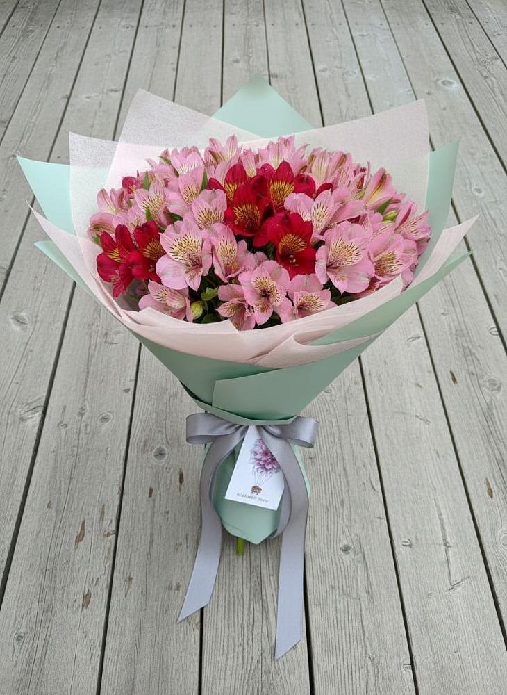 Букет цветов из: Альстромерии в Псотино