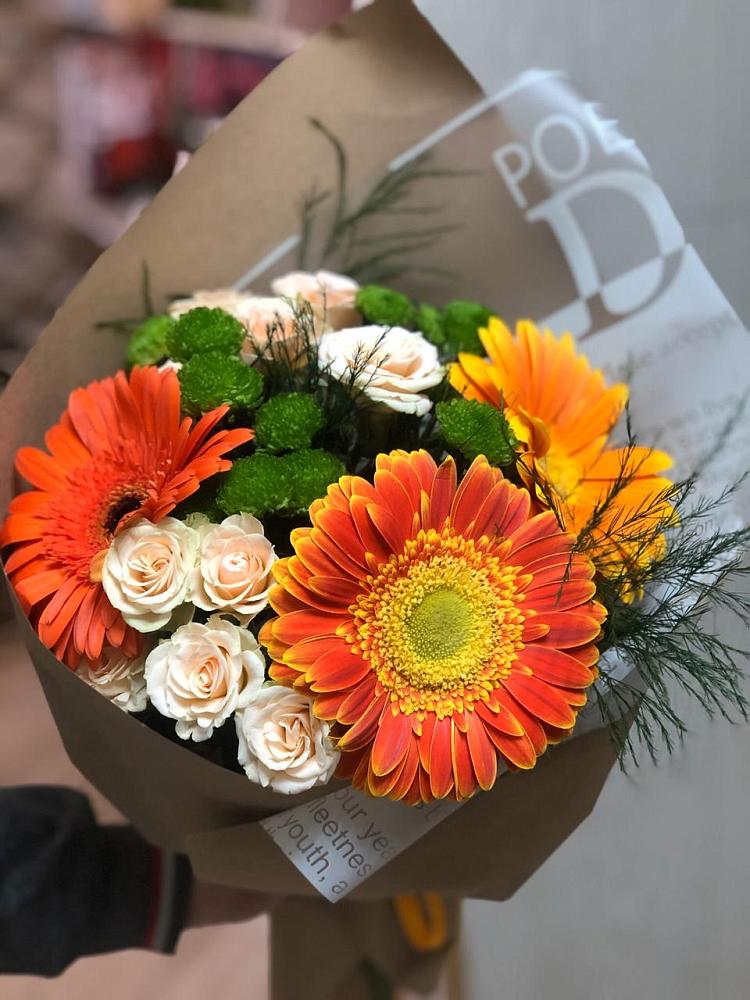 Букет цветов из: Герберы, Хризантемы и Розы в Псотино