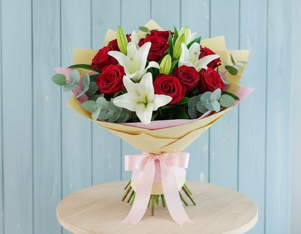 Букет цветов из: Лилии и Розы в Псотино